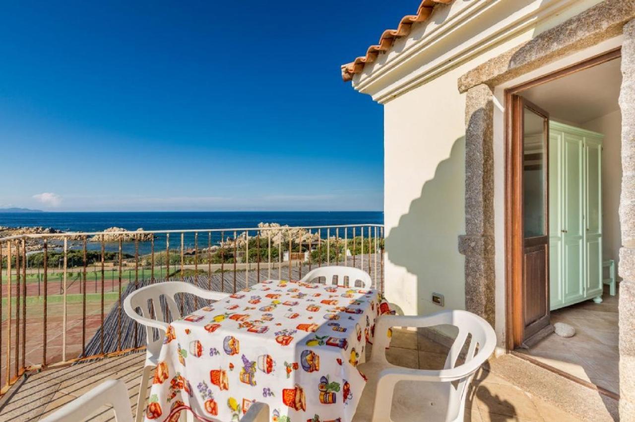 Residence Baia Santa Reparata Санта-Тереза-Галлура Экстерьер фото